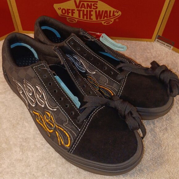 Vans Men 7 /Women 8.5 ComfyCush Old Skool Ignition Checker Flames Black Yellow - Picture 5 of 12